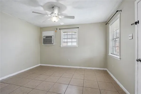 $1,350 | 5718 Dimaggio Place, Metairie, LA 70003