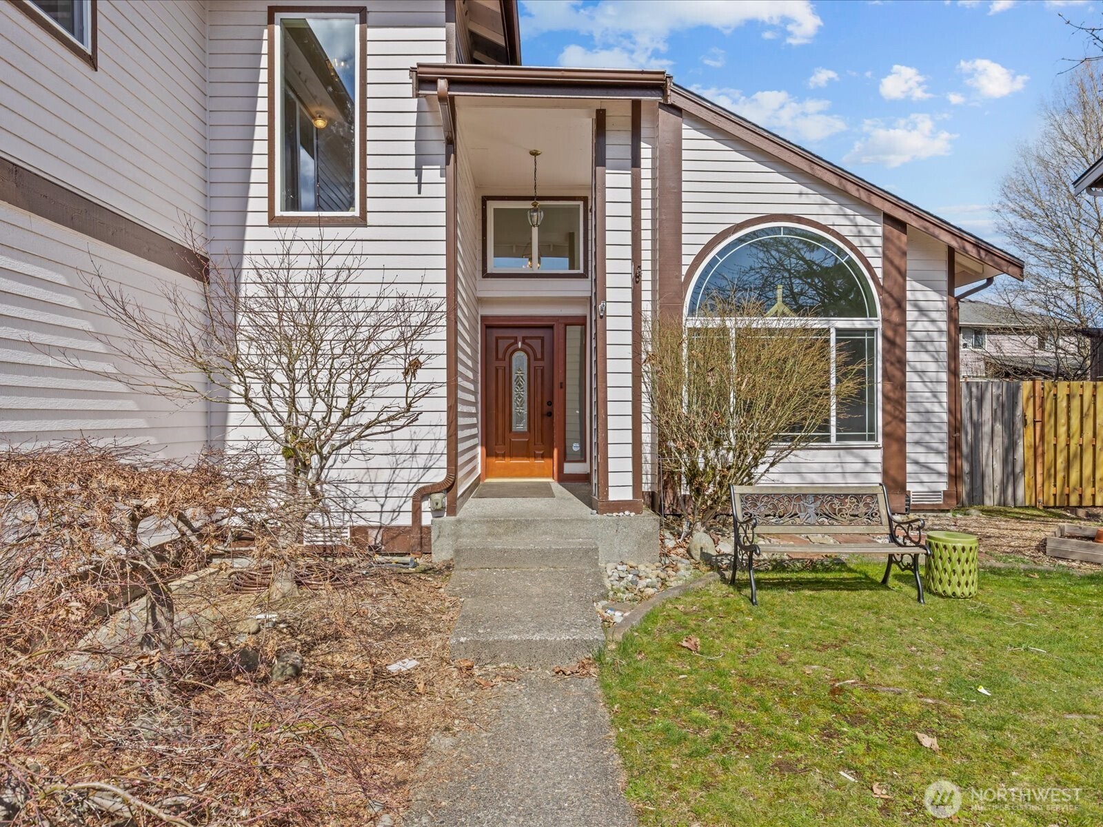 21234 Southeast 280th Street Maple Valley, WA 98038 - Photo 3 of 40