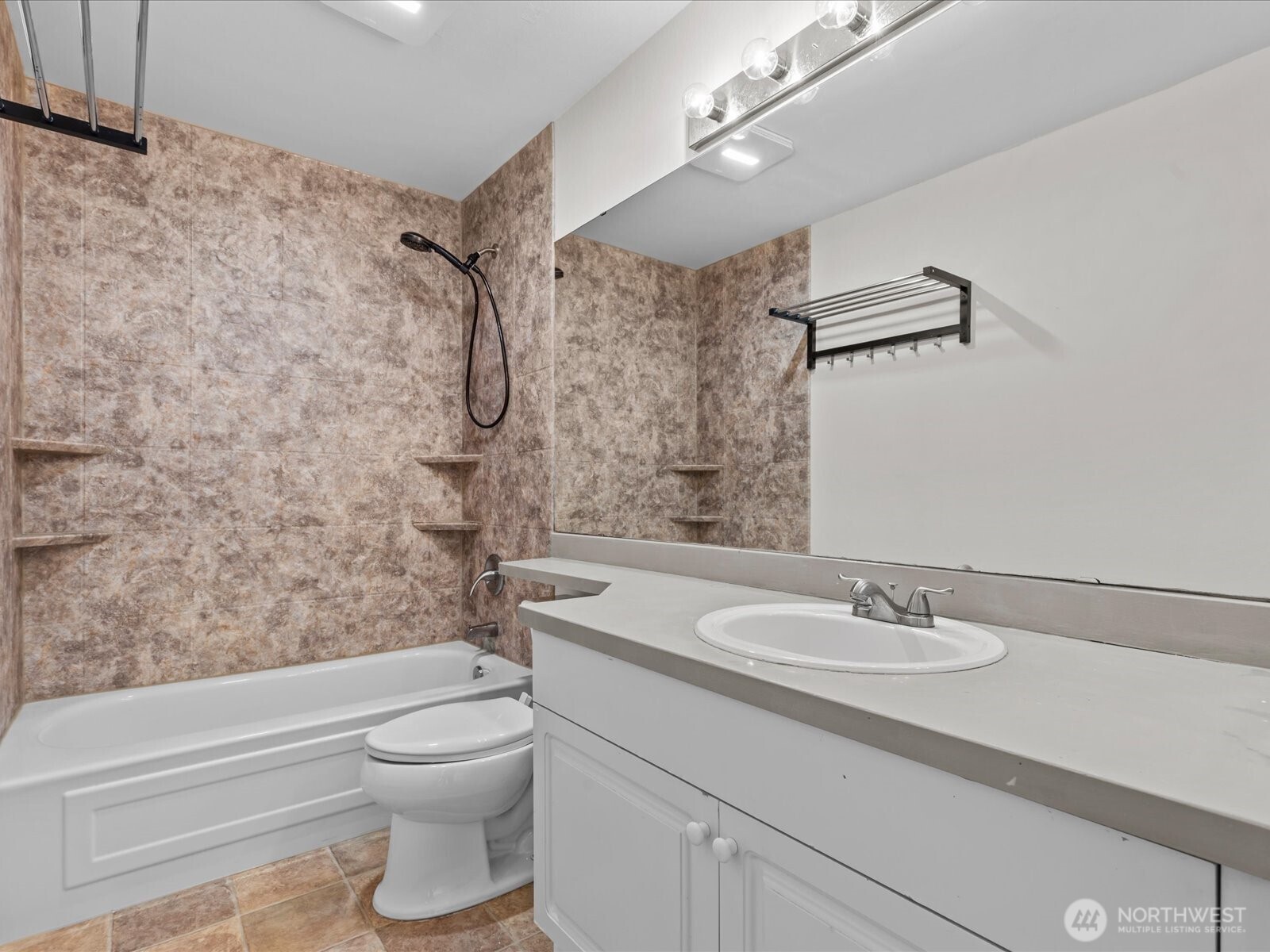 21234 Southeast 280th Street Maple Valley, WA 98038 - Photo 37 of 40