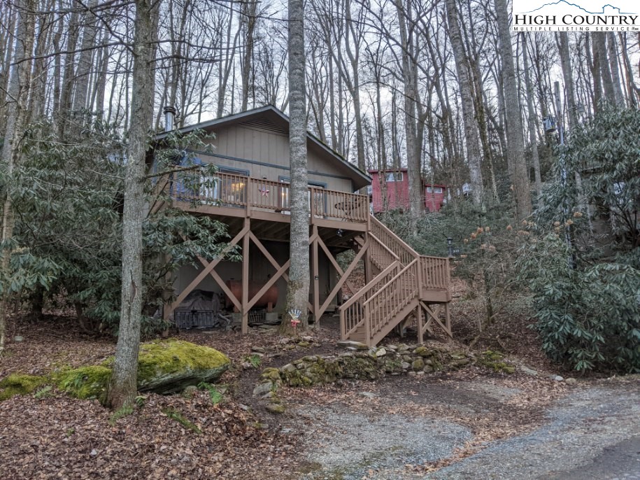 213 Hemlock Road Banner Elk, NC 28604 - Photo 1 of 7 Gallery Image 1