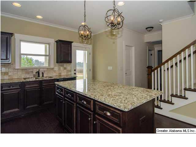 5257 Meadow Ridge Trail, Unit 332 Bessemer, AL 35022 - Photo 6 of 11