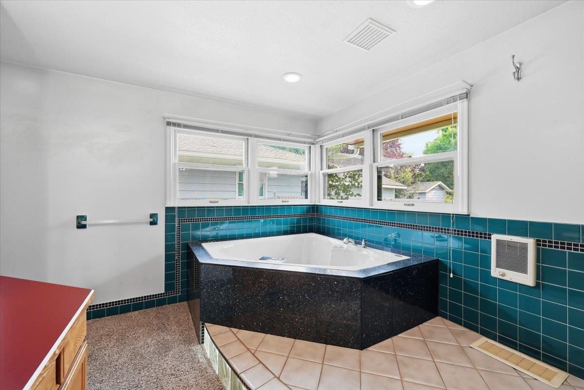 201 West Franklin Court Spokane, WA 99205 - Photo 20 of 35 Gallery Image 20