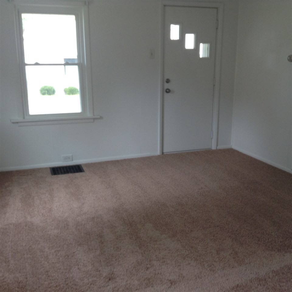 26308 Edison Road South Bend, IN 46628 - Photo 9 of 23