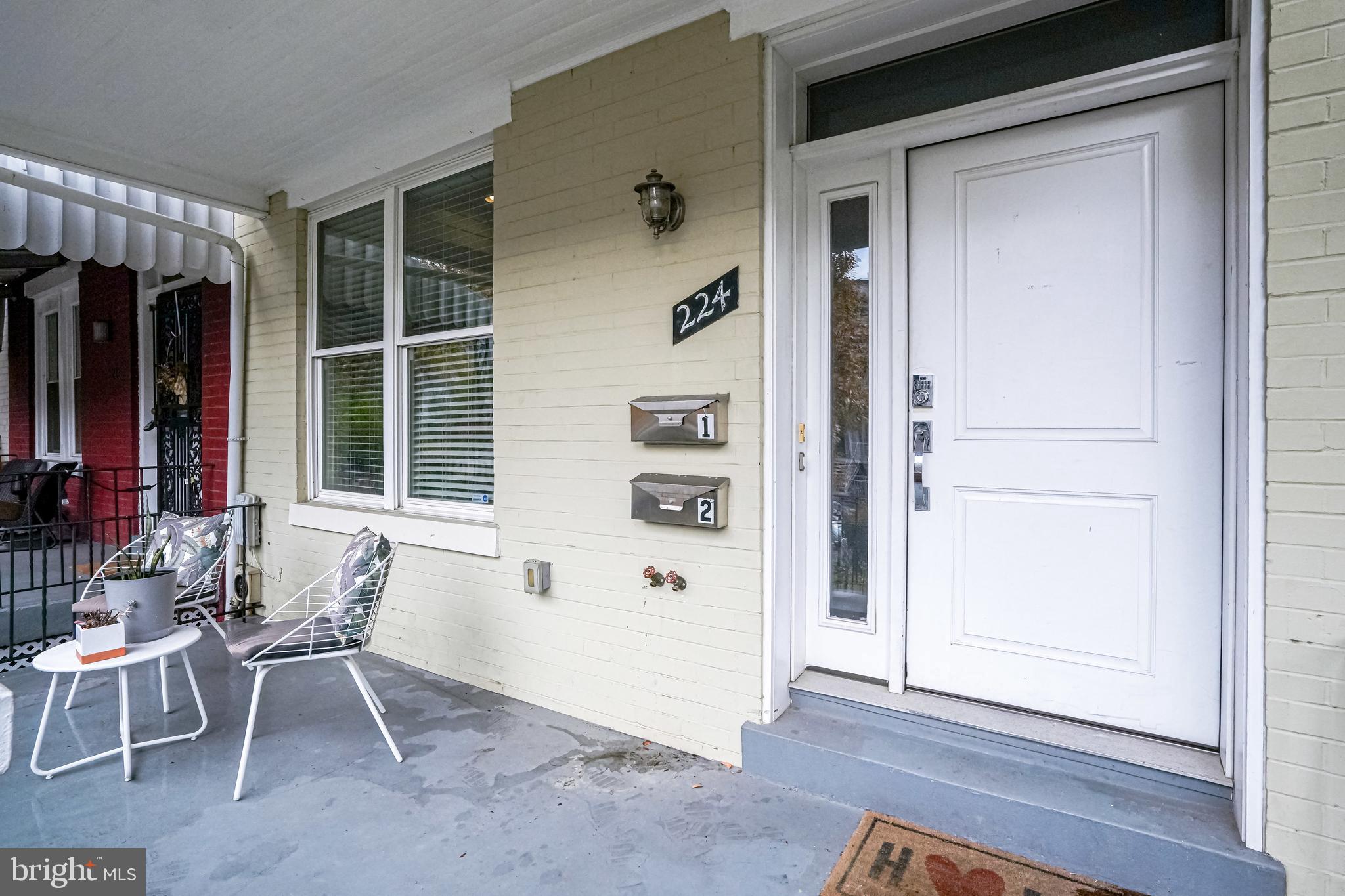 224 R Street Northeast, Unit 1 Washington, DC 20002 - Photo 4 of 36