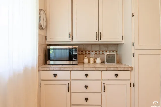 $469,900 | 2013 Camelback Drive, Lawrence, KS 66047