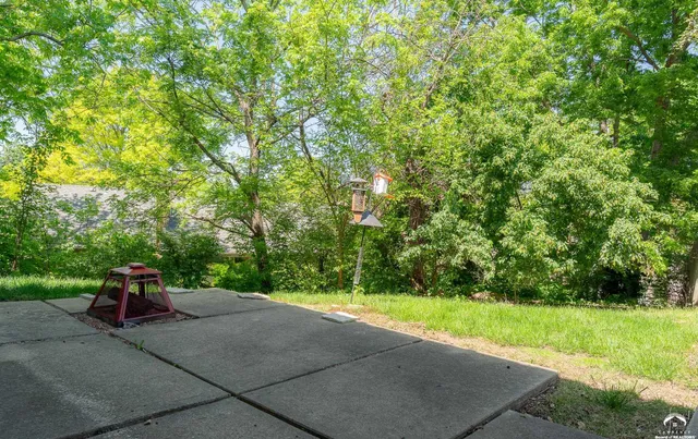 $469,900 | 2013 Camelback Drive, Lawrence, KS 66047