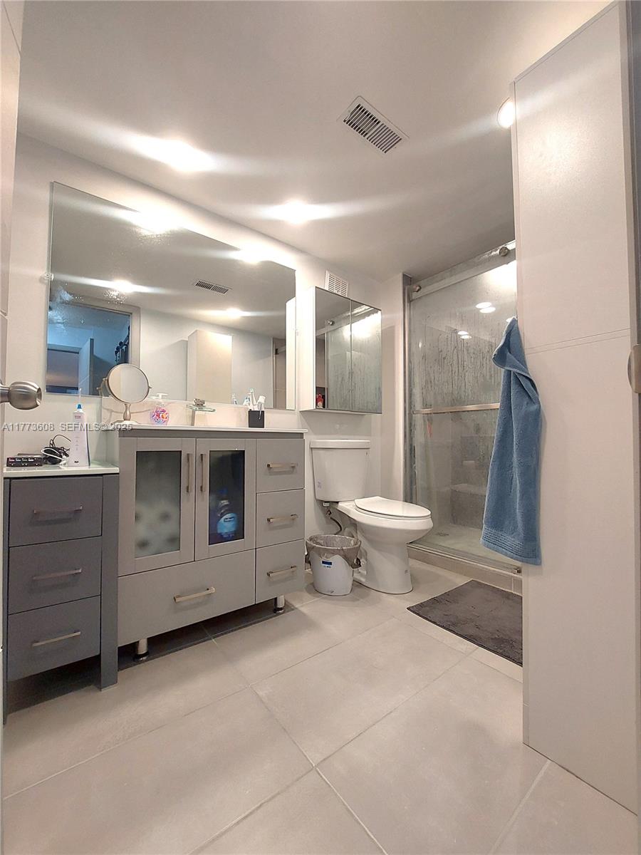 16300 Golf Club Road, Unit 317 Weston, FL 33326 - Photo 10 of 41