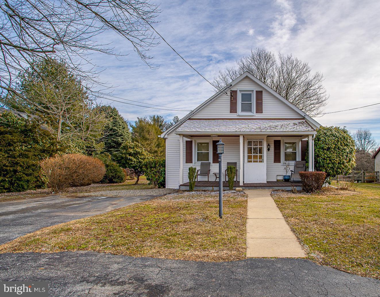 Welcome to 385 Zynn Road!!