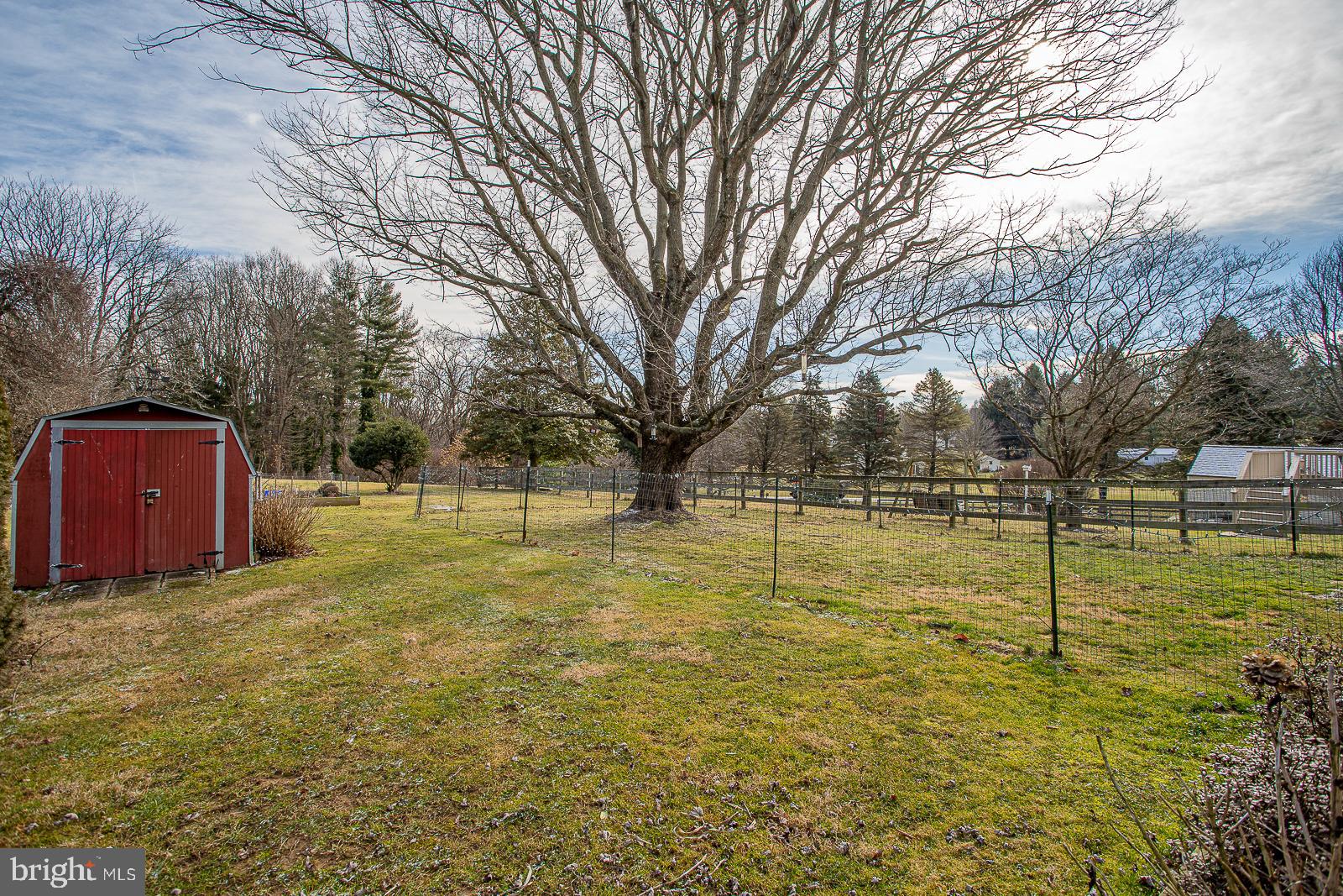 385 Zynn Road Downingtown, PA 19335 - Photo 5 of 38