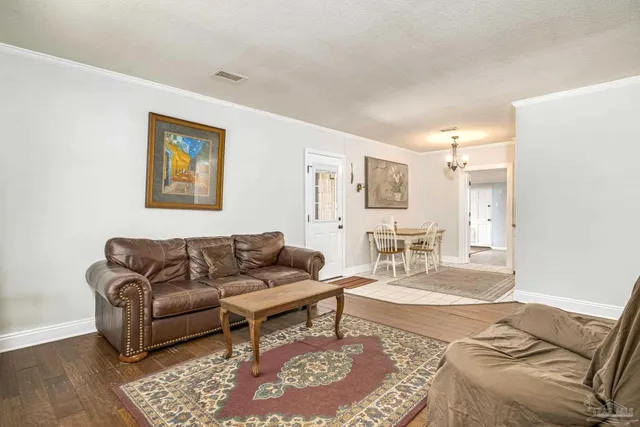 $195,000 | 1405 Clio Drive, Pensacola, FL 32505