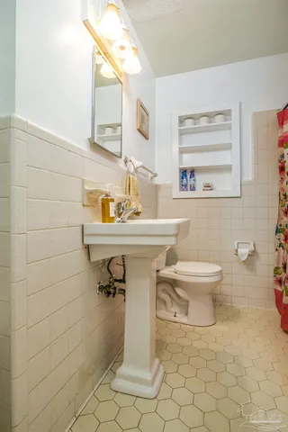 $195,000 | 1405 Clio Drive, Pensacola, FL 32505