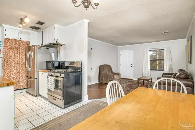 $195,000 | 1405 Clio Drive, Pensacola, FL 32505