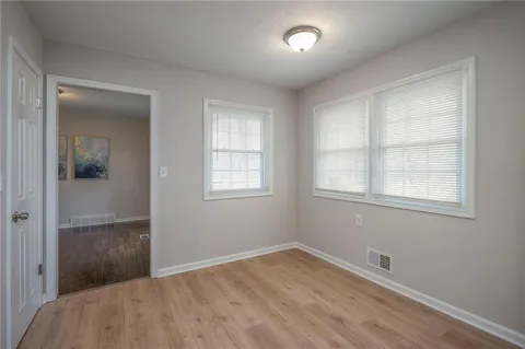 $284,900 | 4961 South Union Street, Independence, MO 64055