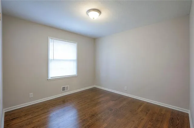 $284,900 | 4961 South Union Street, Independence, MO 64055