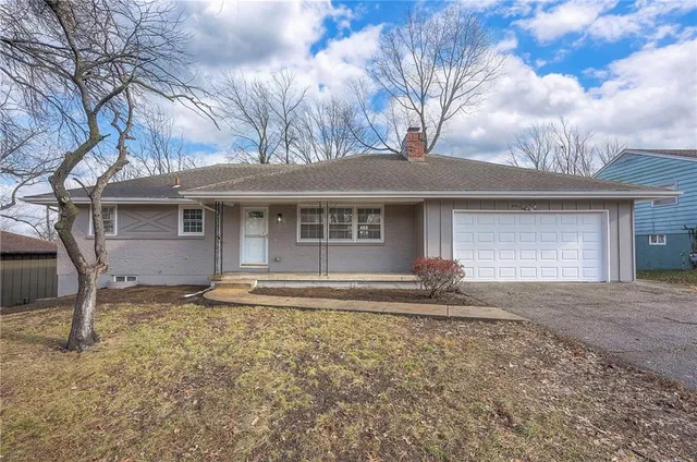 $284,900 | 4961 South Union Street, Independence, MO 64055