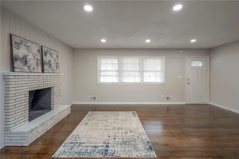 $284,900 | 4961 South Union Street, Independence, MO 64055