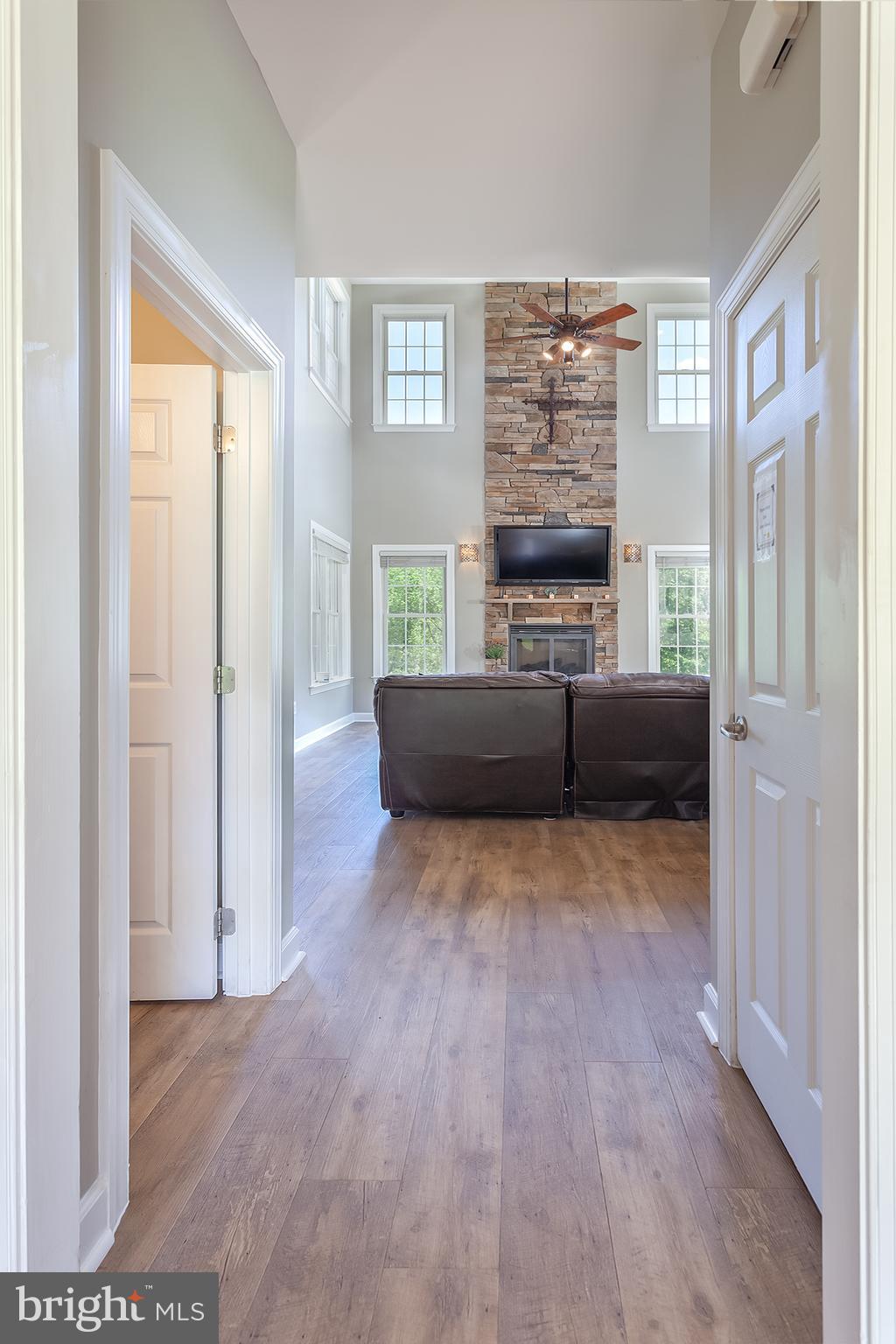 6189 Beverleys Mill Road Broad Run, VA 20137 - Photo 13 of 57 Gallery Image 13