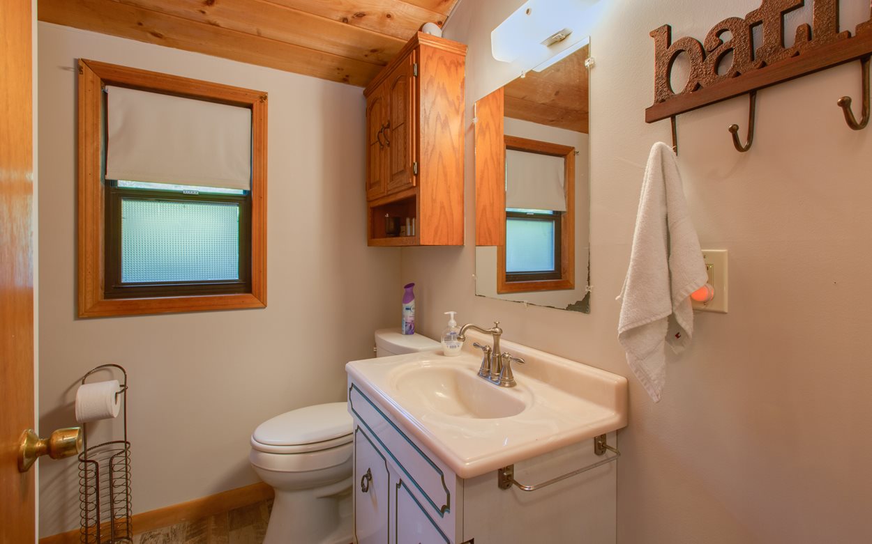150 Branch Road Weare, NH 03281 - Photo 22 of 29