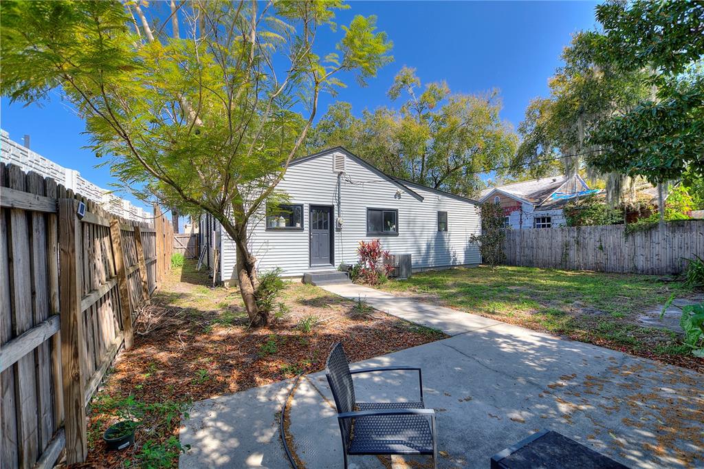 204 Harvard Street Orlando, FL 32804 - Photo 4 of 16