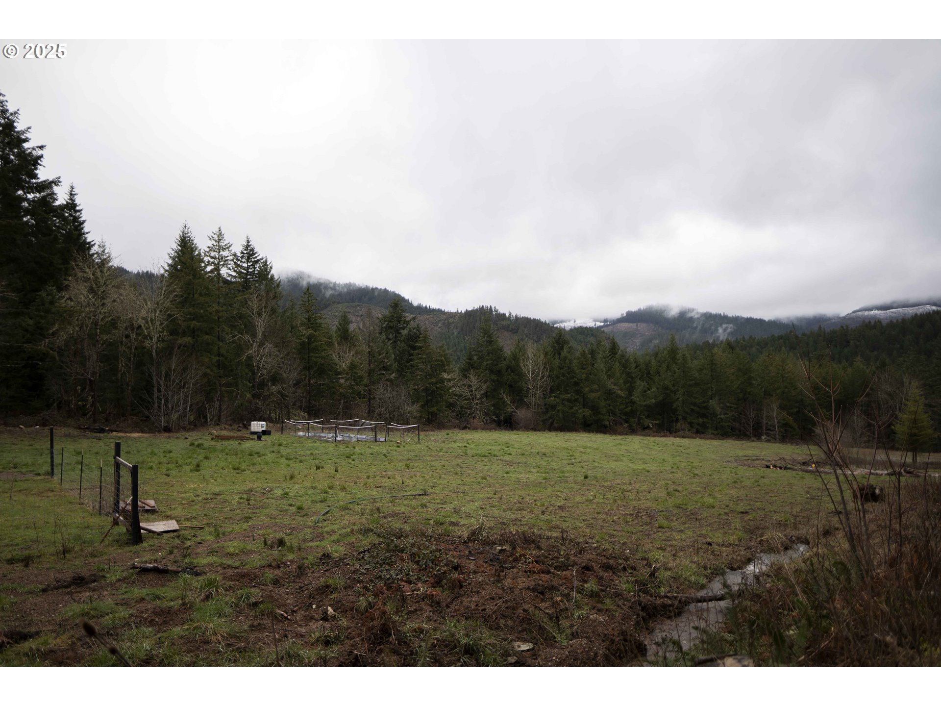 6228 Upper Cow Creek Road Azalea, OR 97410 - Photo 41 of 47 a view of an outdoor space and a yard