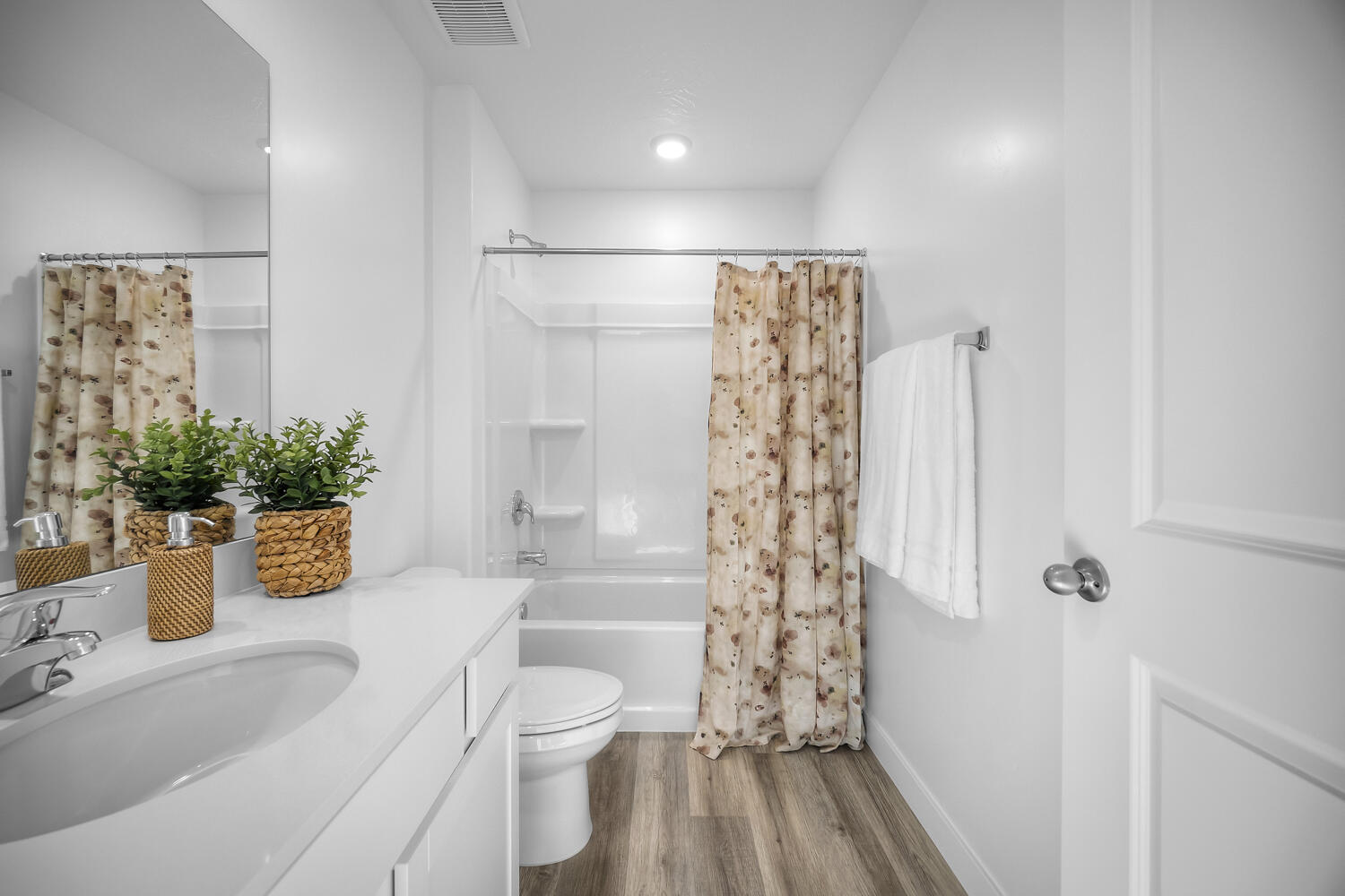 2216 Wolverine Way, Unit 2525 Washington, UT 84780 - Photo 17 of 29 _DSC2920