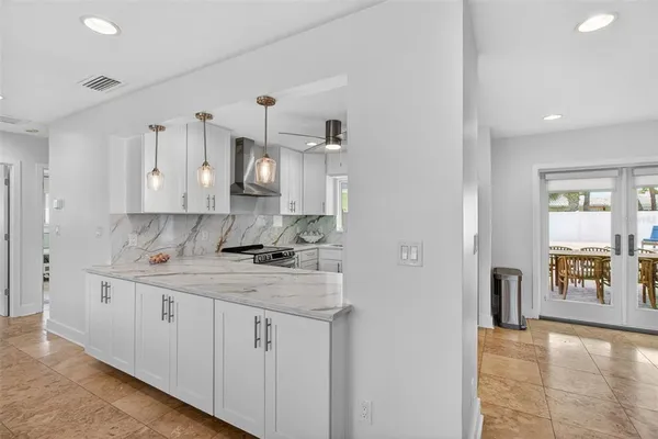 $725,000 | 517 39th Avenue, St. Pete Beach, FL 33706