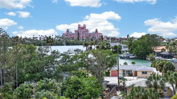 $725,000 | 517 39th Avenue, St. Pete Beach, FL 33706