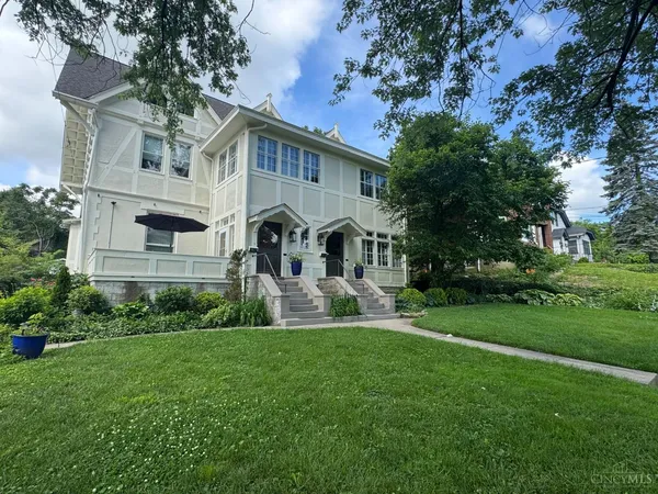 $749,900 | 969 Marion Avenue, Cincinnati, OH 45229