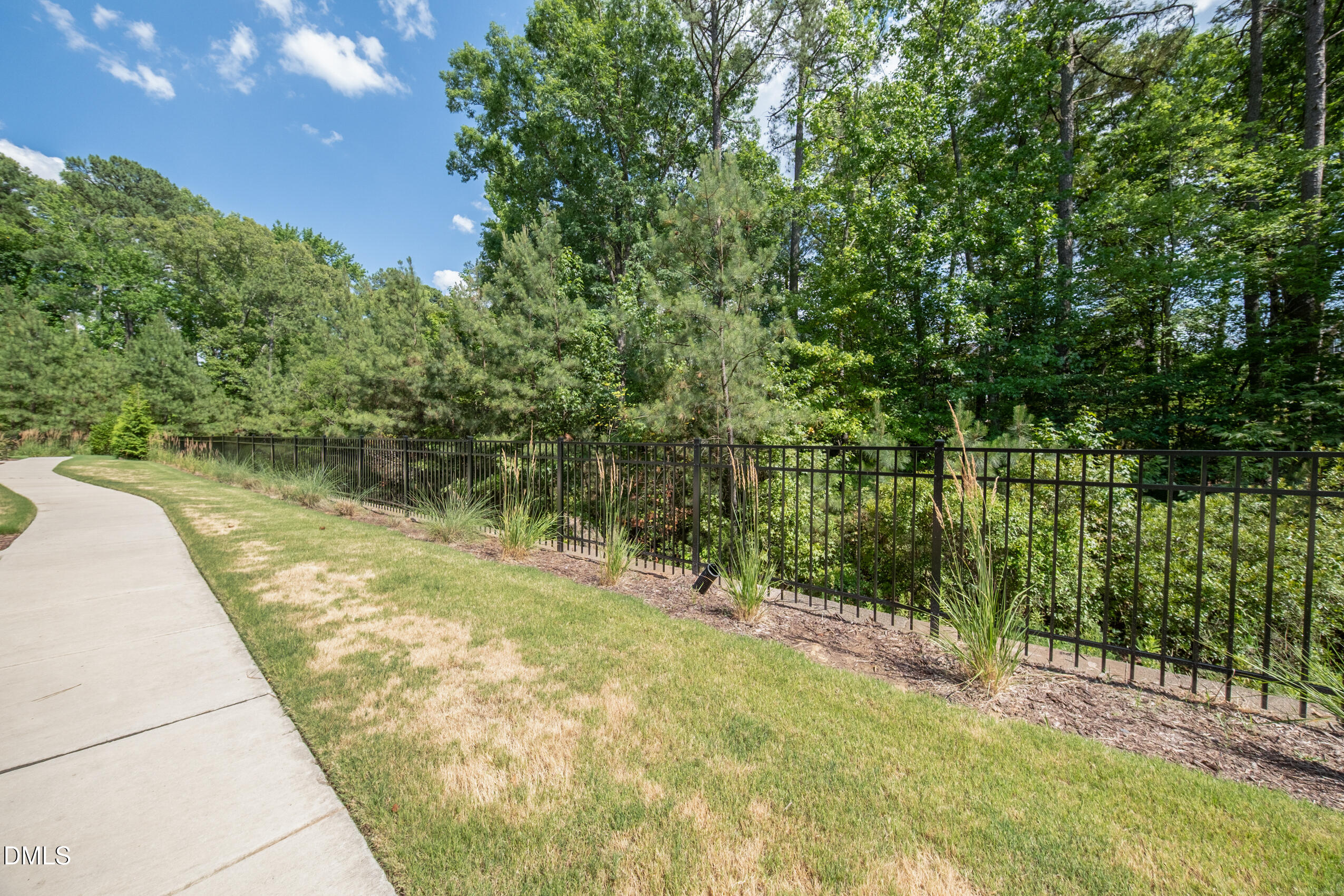 11548 Helmond Way, Unit 110 Raleigh, NC 27617 - Photo 35 of 39 DSCF4620