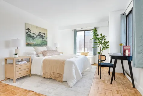 $1,095,000 | 1580 Massachusetts Avenue, Unit 7C, Cambridge, MA 02138
