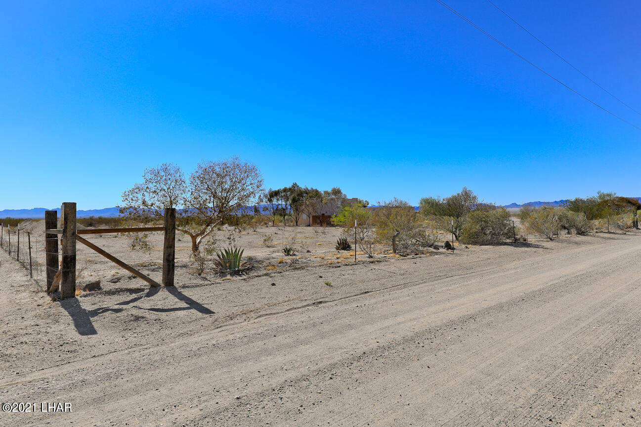 53822 Range Grass Road Salome, AZ 85348 - Photo 10 of 53 53822 Range Grass Rd-7