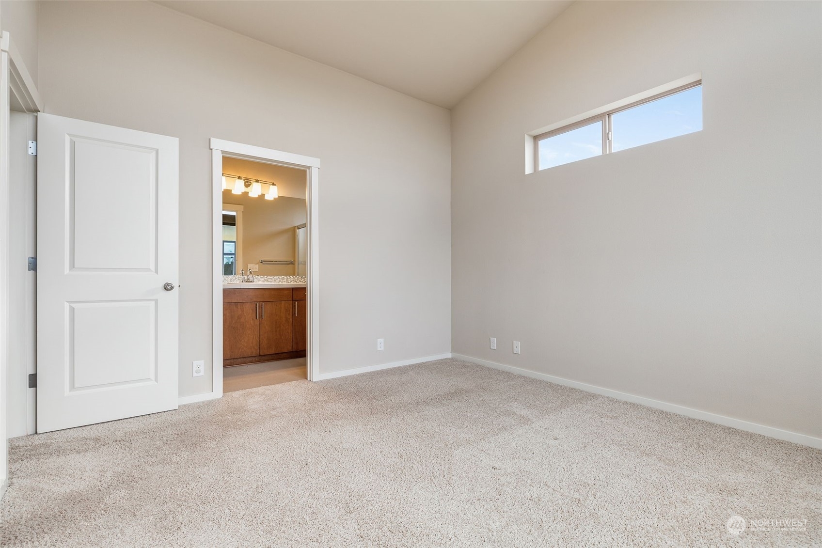 342 Chelan Avenue Northeast Renton, WA 98059 - Photo 23 of 32 Gallery Image 23