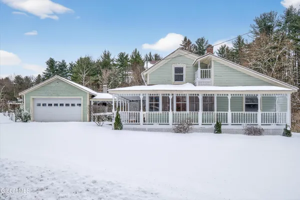 $180,000 | 341 West Maple Street, Corinth, NY 12822