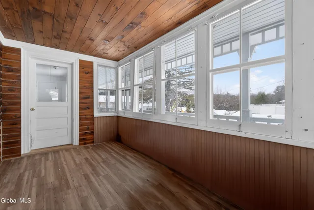 $174,900 | 341 West Maple Street, Corinth, NY 12822