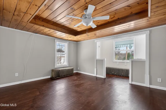 $174,900 | 341 West Maple Street, Corinth, NY 12822