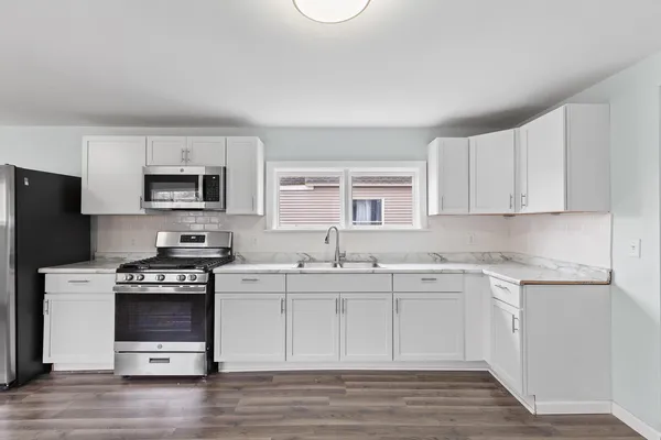 $165,000 | 143 Park Street, Adrian, MI 49221