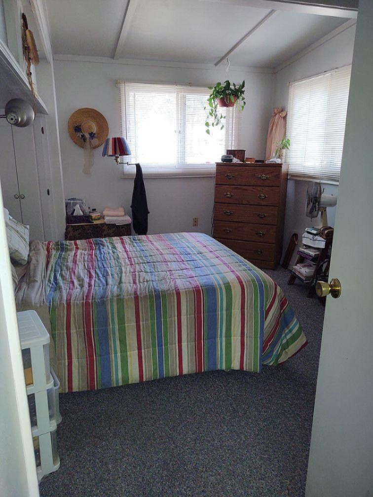 978 South Ransom Road White Cloud, MI 49349 - Photo 10 of 20 Bedroom 1