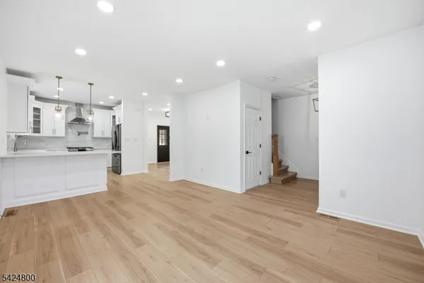 $6,500 | 40 Edgewood Road, Glen Ridge, NJ 07028