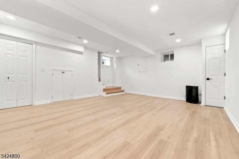 40 Edgewood Road Glen Ridge, NJ 07028 - Photo 26 of 32