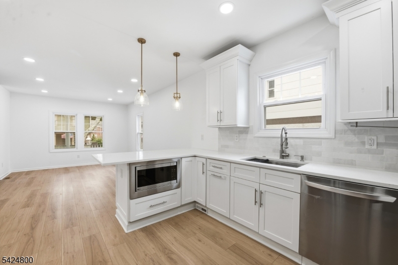 40 Edgewood Road Glen Ridge, NJ 07028 - Photo 7 of 32