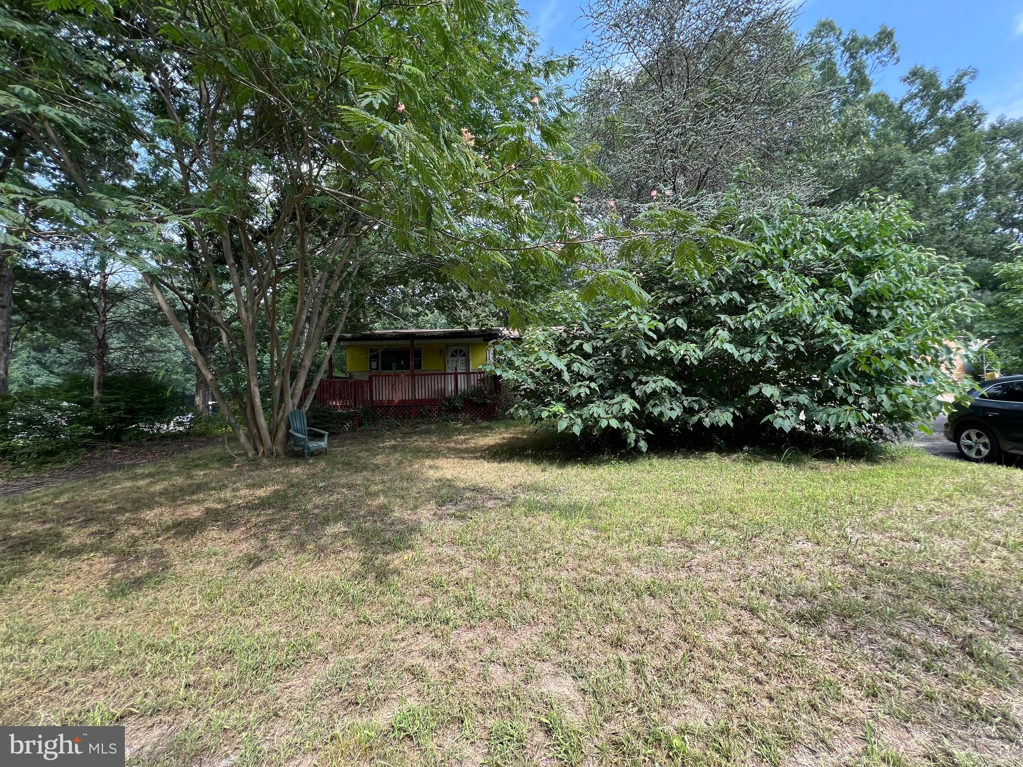 174 New Brooklyn Road Berlin, NJ 08009 - Photo 5 of 34 a view of a backyard