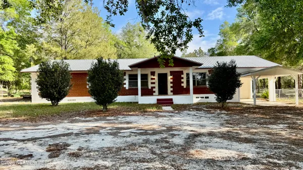 $229,900 | 1942 Highway 20, Hawthorne, FL 32640