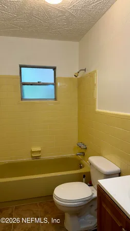 $229,900 | 1942 Highway 20, Hawthorne, FL 32640