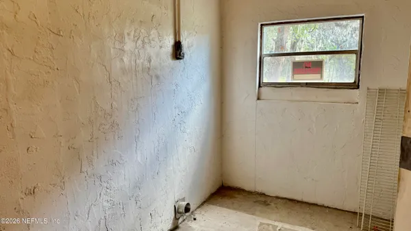 $229,900 | 1942 Highway 20, Hawthorne, FL 32640