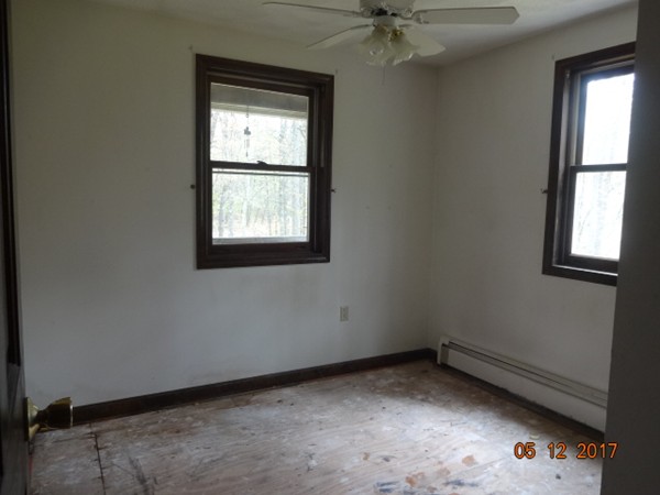 17 Shirley Road Townsend, MA 01469 - Photo 15 of 25