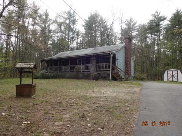 17 Shirley Road Townsend, MA 01469 - Photo 2 of 25