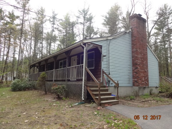 17 Shirley Road Townsend, MA 01469 - Photo 3 of 25