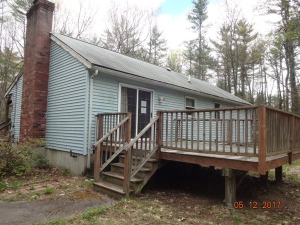 17 Shirley Road Townsend, MA 01469 - Photo 4 of 25