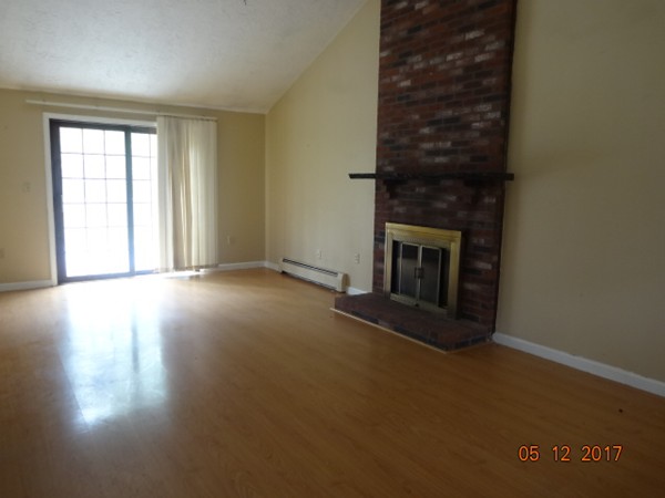 17 Shirley Road Townsend, MA 01469 - Photo 7 of 25