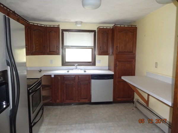 17 Shirley Road Townsend, MA 01469 - Photo 9 of 25